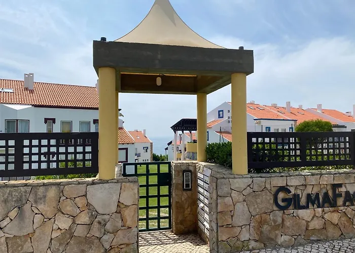 With Extraordinary View Of Atlantic São Martinho do Porto